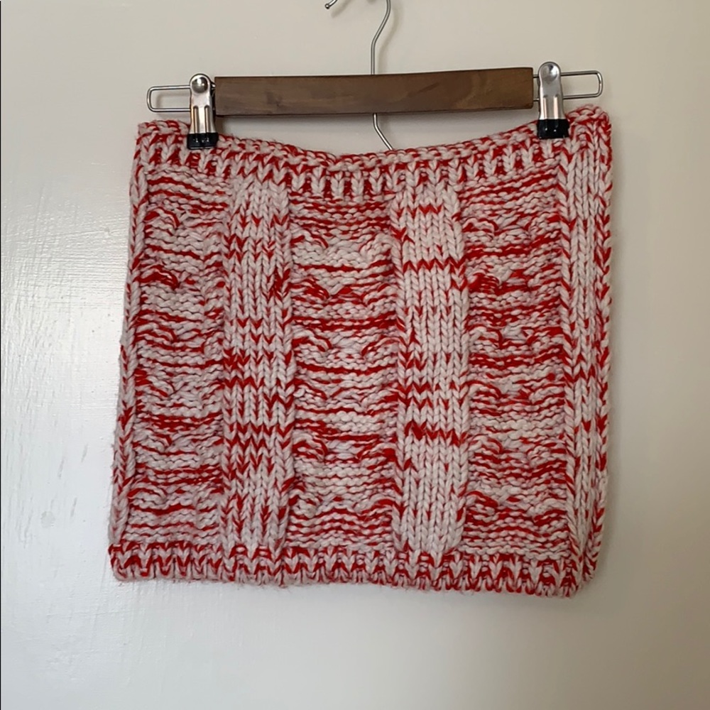 Cozy chunky knit funnel scarf - reversible